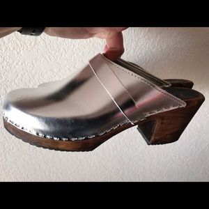 Lotta from Stockholm High Wood Silver Clogs